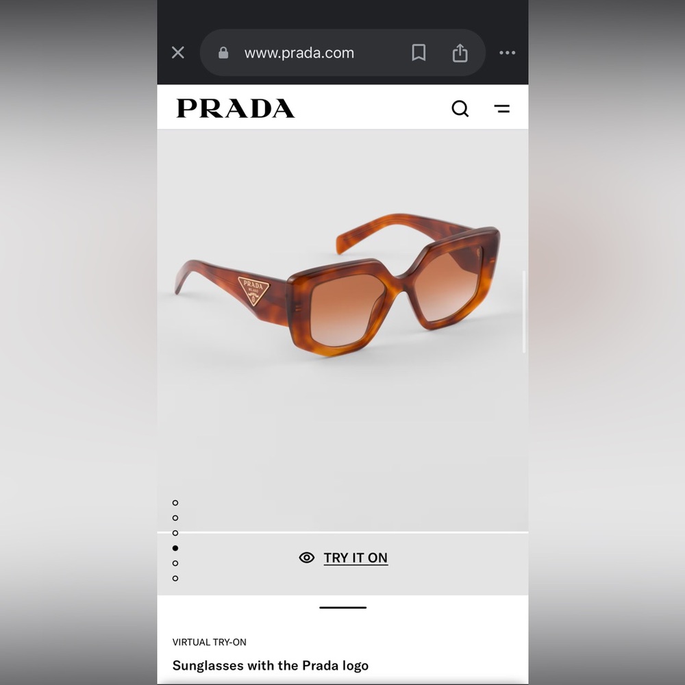 Prada authentic Eyewear
Symbol oversize-frame sunglasses brown